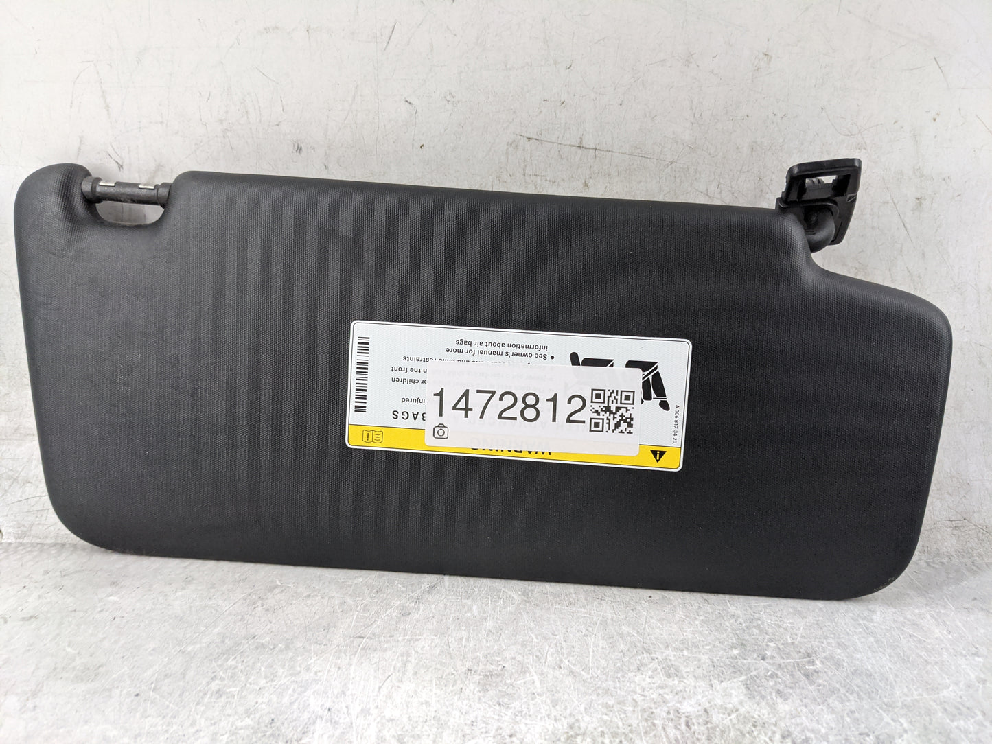 2015 Mercedes-Benz C-Class Sun Visor Shade Replacement Driver Left Mirror Fits Fits 2016 2017 OEM Used Auto Parts - Oemuseda