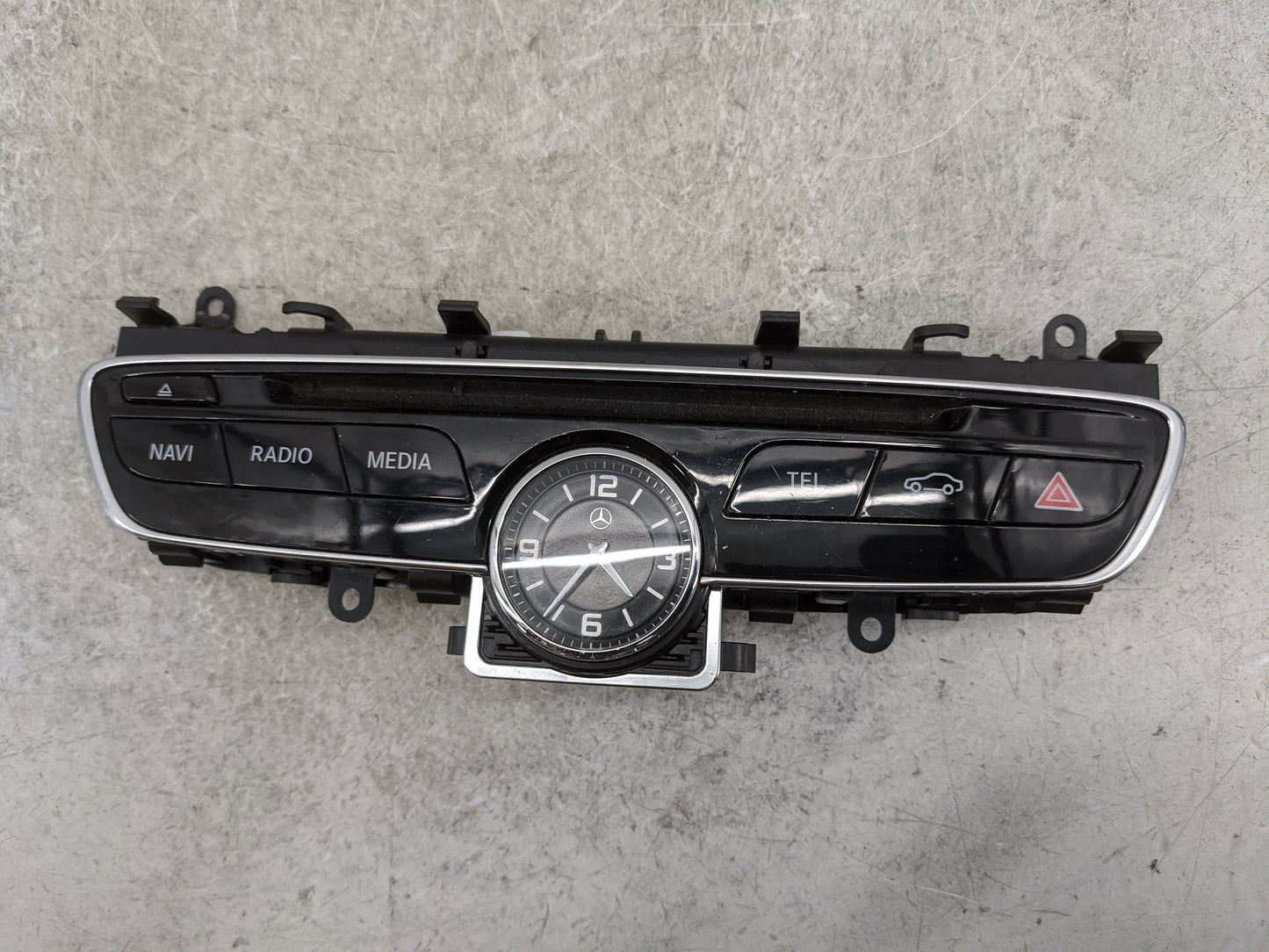 2015 Mercedes-Benz C-Class Radio AM FM Cd Player Receiver Replacement P/N:A2228270300 2105904-14 Fits Fits 2016 2017 2018 20