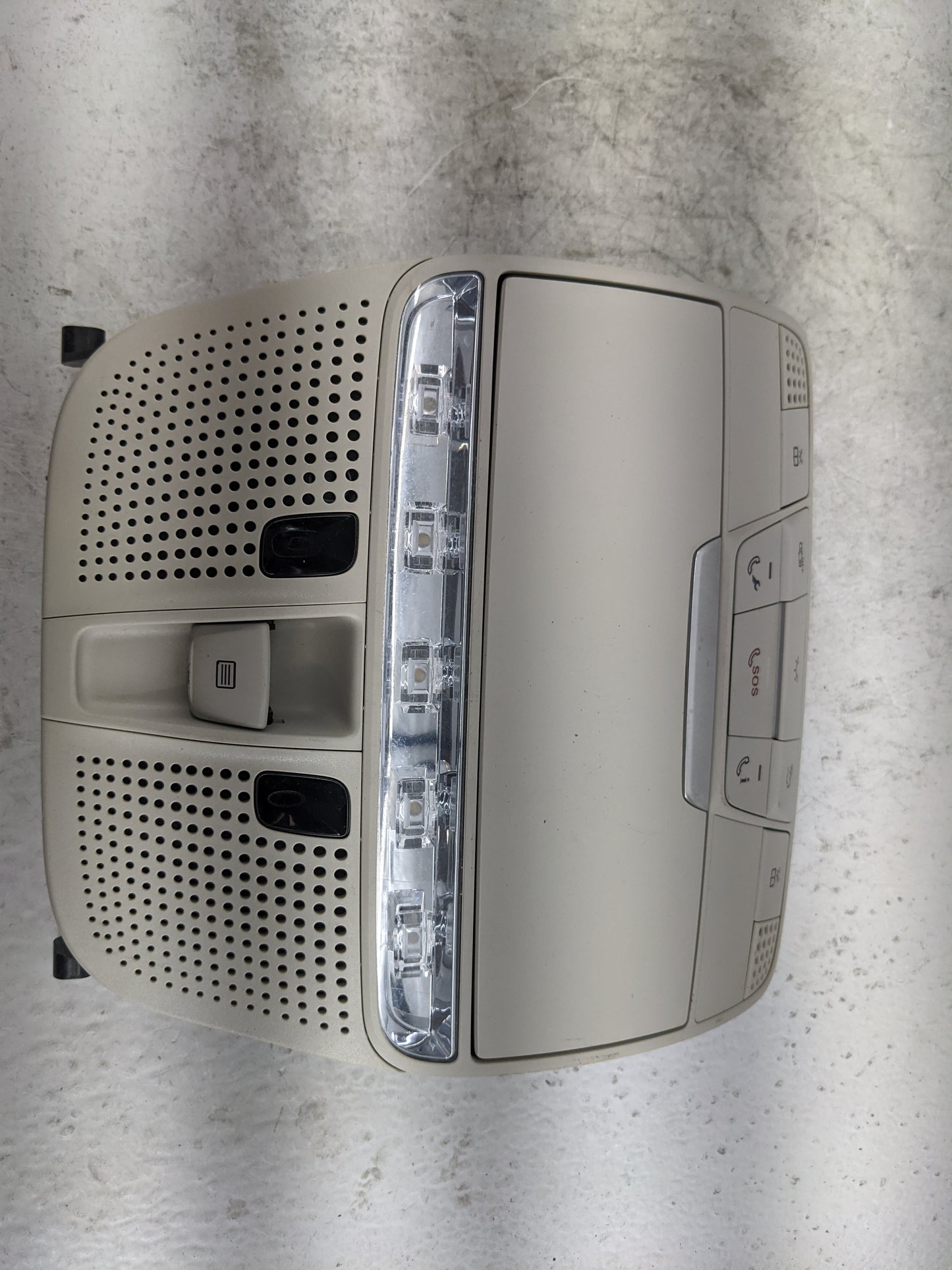 2015 Mercedes-benz C-class Overhead Roof Console Tan - Oemusedautoparts1.com