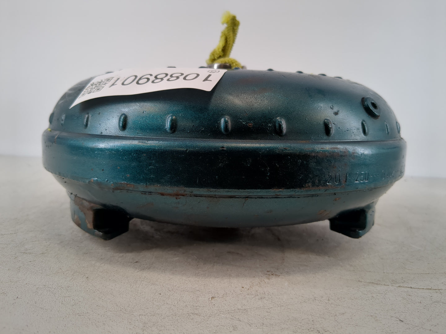 2015 Mercedes-Benz C220 Torque Converter Automatic Transmission OEM P/N:201 250 0402 Fits OEM Used Auto Parts - Oemusedautop