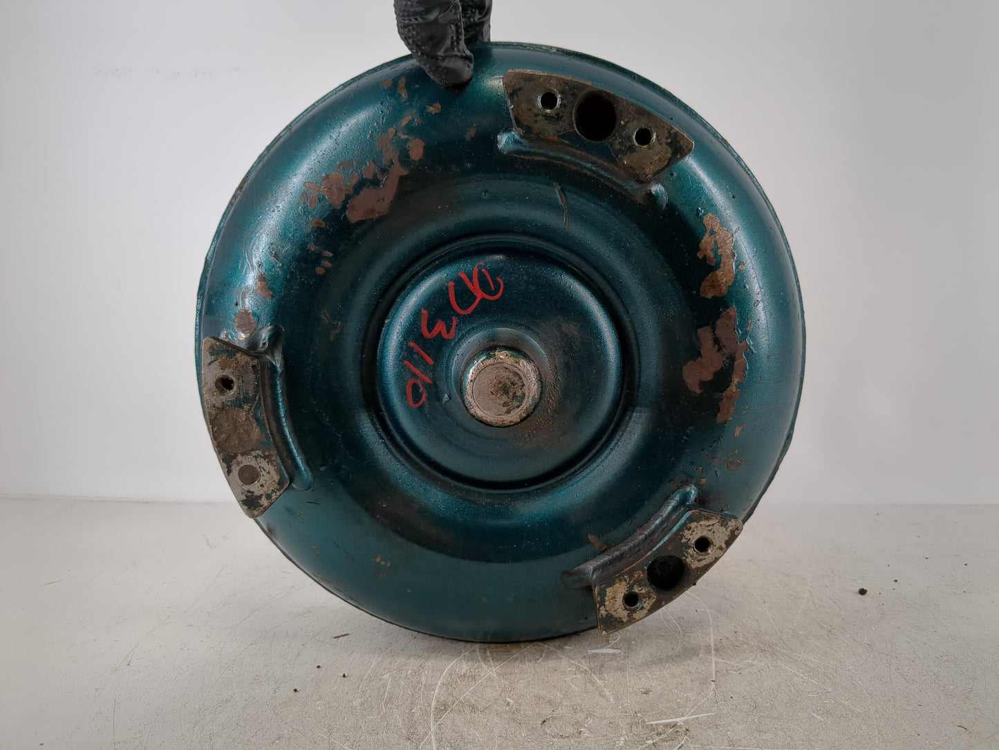 2015 Mercedes-Benz C220 Torque Converter Automatic Transmission OEM P/N:201 250 0402 Fits OEM Used Auto Parts - Oemusedautop