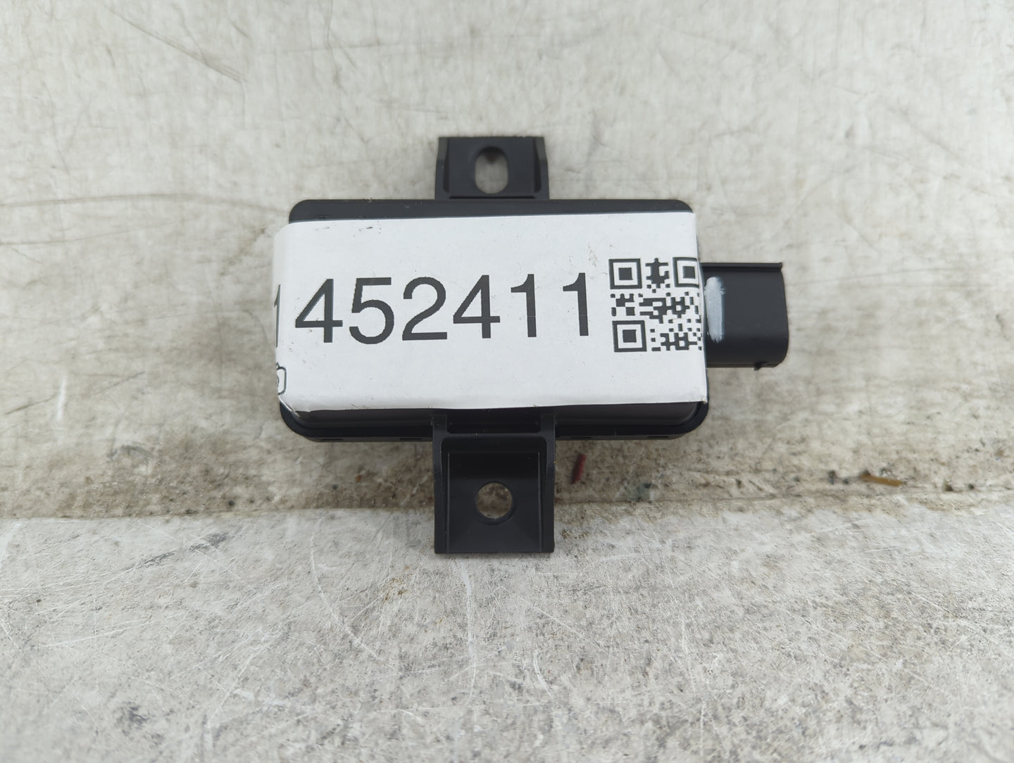 2011 Mercedes-benz C250 Body Control Module Bcm Inner Cabin Fuse Box - Oemusedautoparts1.com