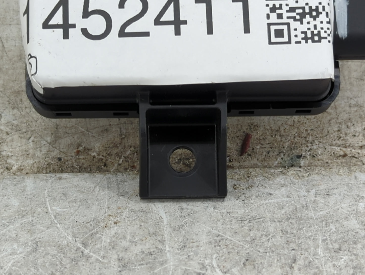 2011 Mercedes-benz C250 Body Control Module Bcm Inner Cabin Fuse Box - Oemusedautoparts1.com