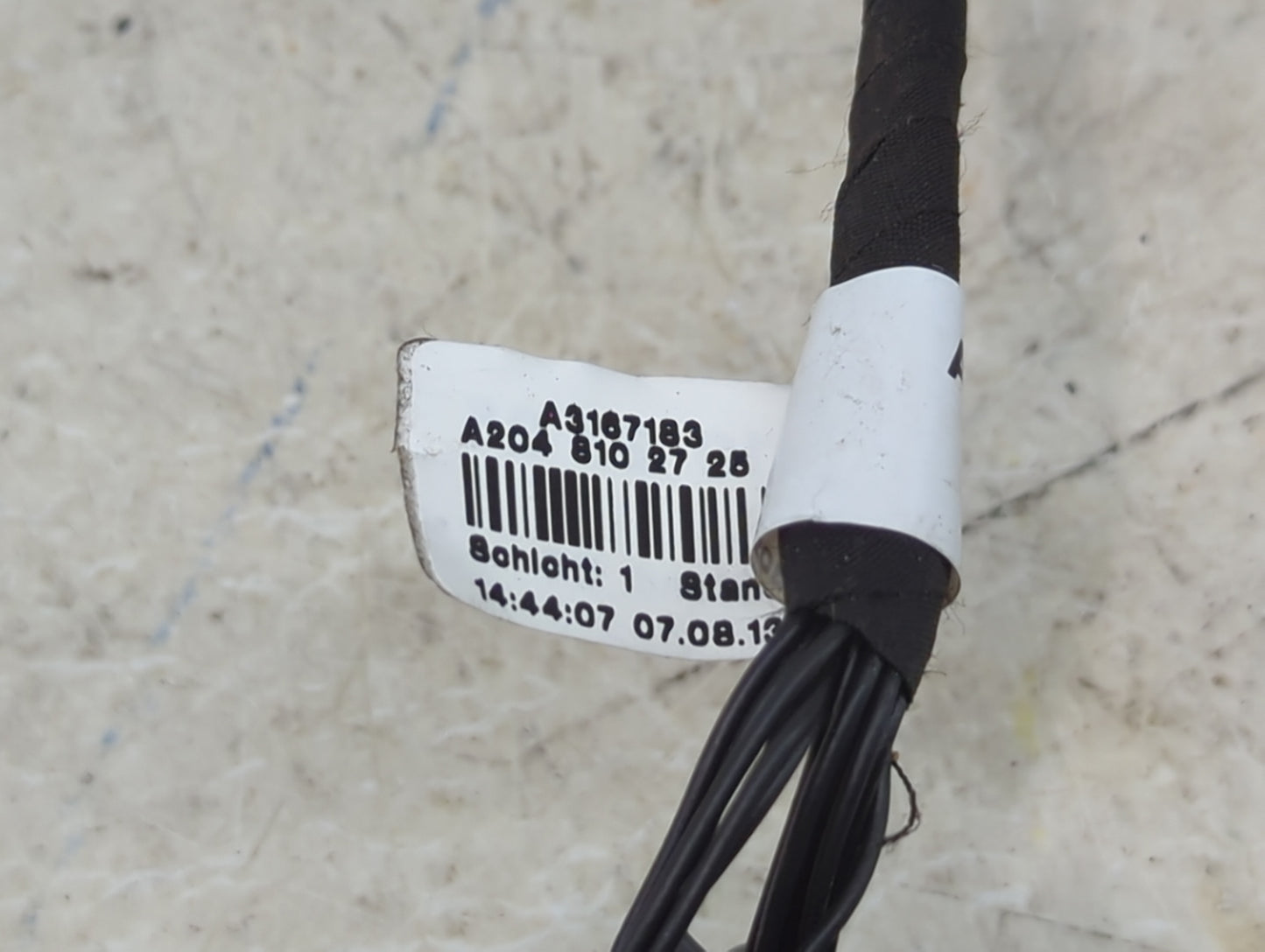 2012-2015 Mercedes-Benz C250 Driver Side View Mirror - Left Door Mirror OEM Used - Oemusedautoparts1.com