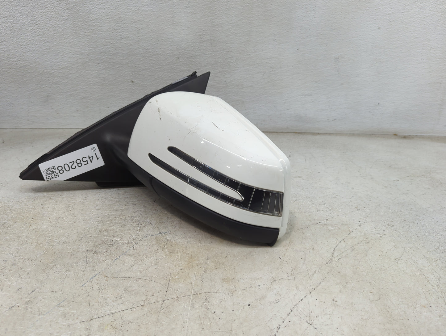 2012-2015 Mercedes-Benz C250 Driver Side View Mirror - Left Door Mirror OEM Used - Oemusedautoparts1.com