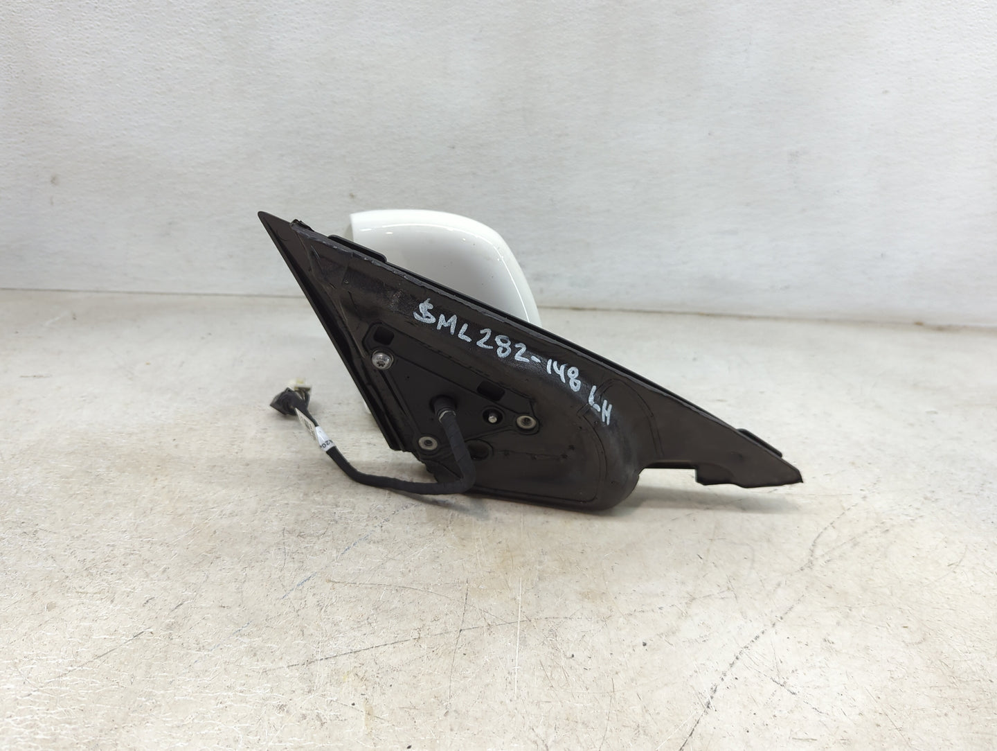 2012-2015 Mercedes-Benz C250 Driver Side View Mirror - Left Door Mirror OEM Used - Oemusedautoparts1.com