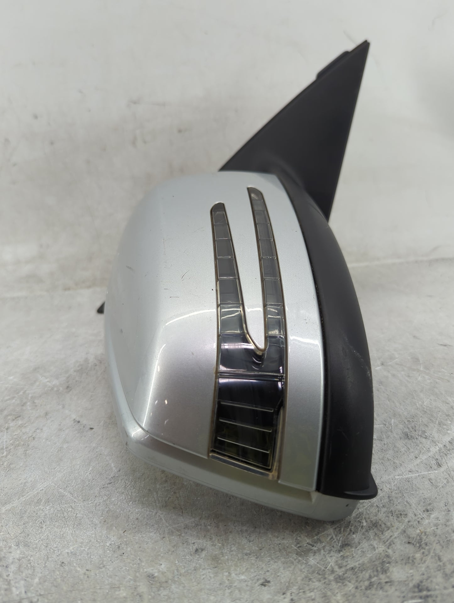 2012-2015 Mercedes-Benz C250 Passenger Side View Mirror - Right Door Mirror OEM Used - Oemusedautoparts1.com