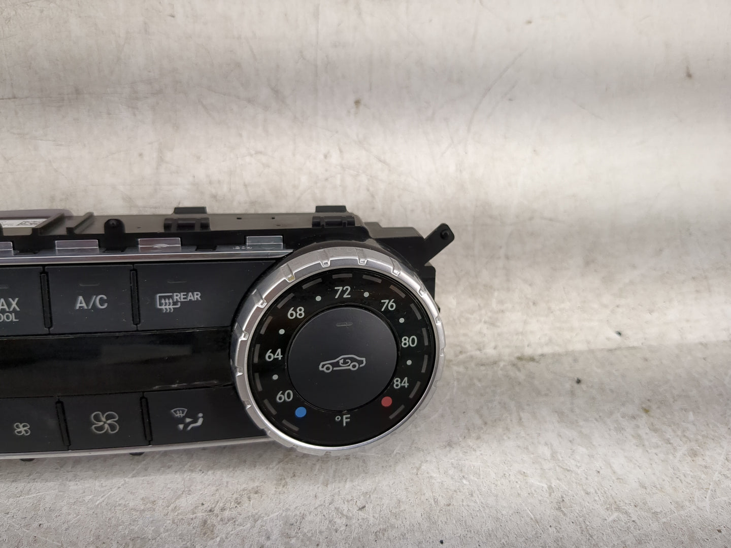 2015 Mercedes-Benz C250 Climate Control Module Temperature AC/Heater Replacement P/N:A 204 900 45 12 Fits Fits 2016 2017 201