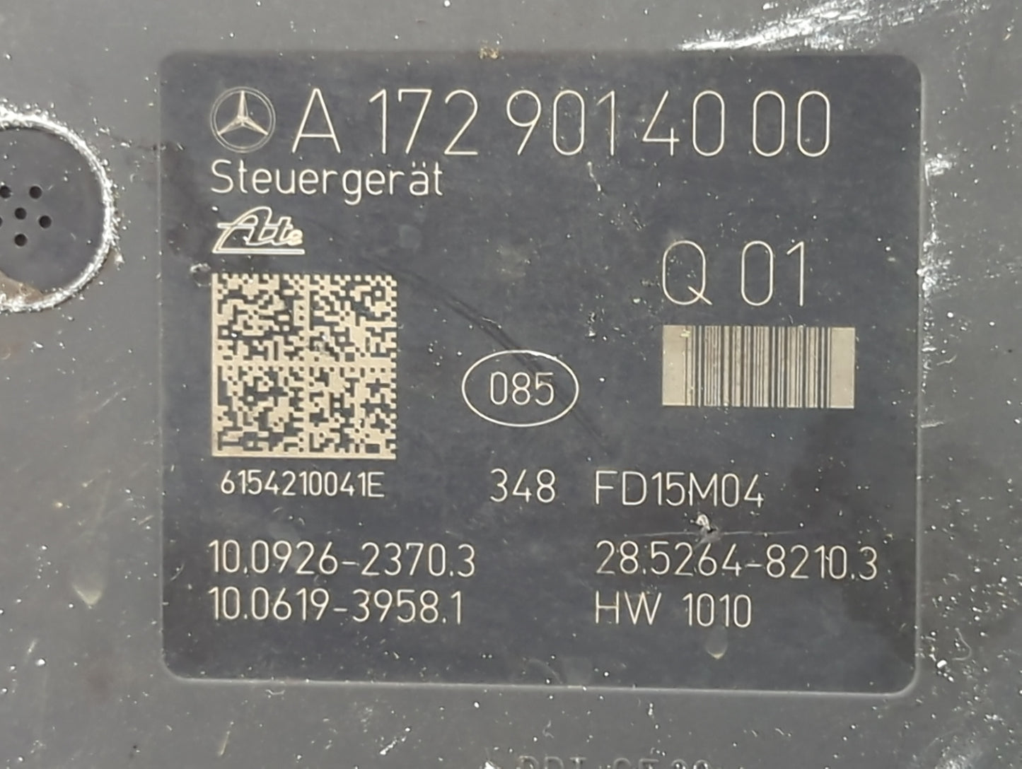2013-2015 Mercedes-Benz C250 ABS Pump Control Module Replacement P/N:A 172 901 40 00 Fits Fits 2013 2014 2015 OEM Used Auto 