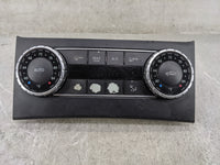 2015 Mercedes-Benz C250 Climate Control Module Temperature AC/Heater Replacement P/N:A2049004512 A2049002205 Fits OEM Used A