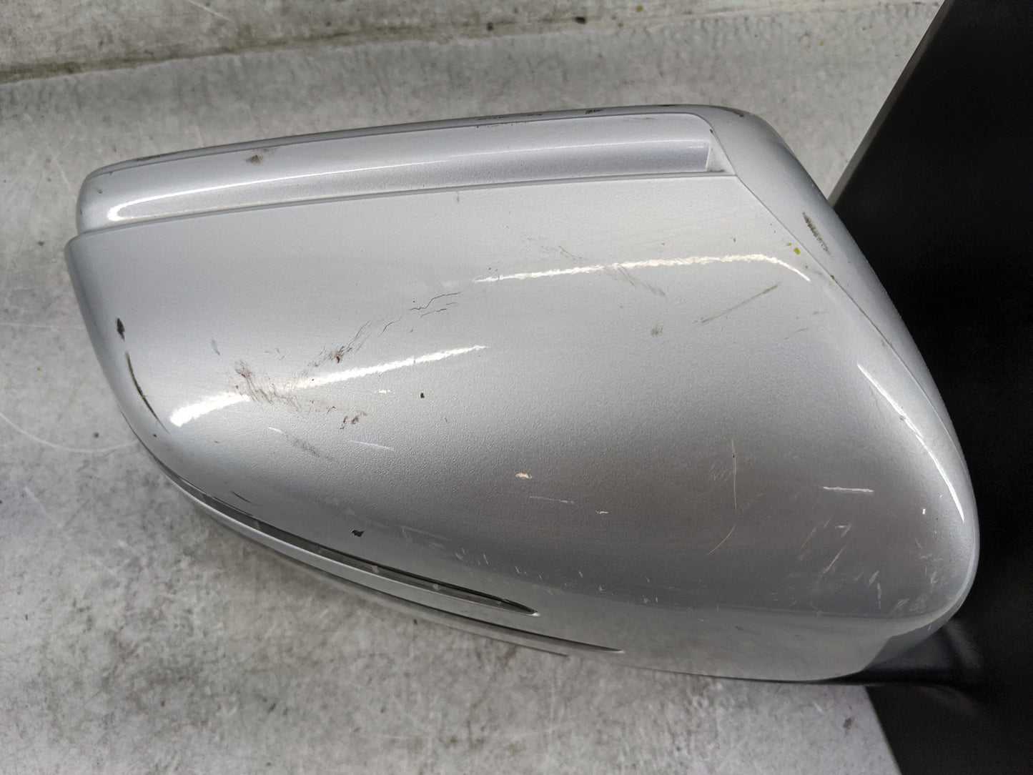 2015 Mercedes-Benz C250 Passenger Side View Mirror - Right Door Mirror OEM Used - Oemusedautoparts1.com