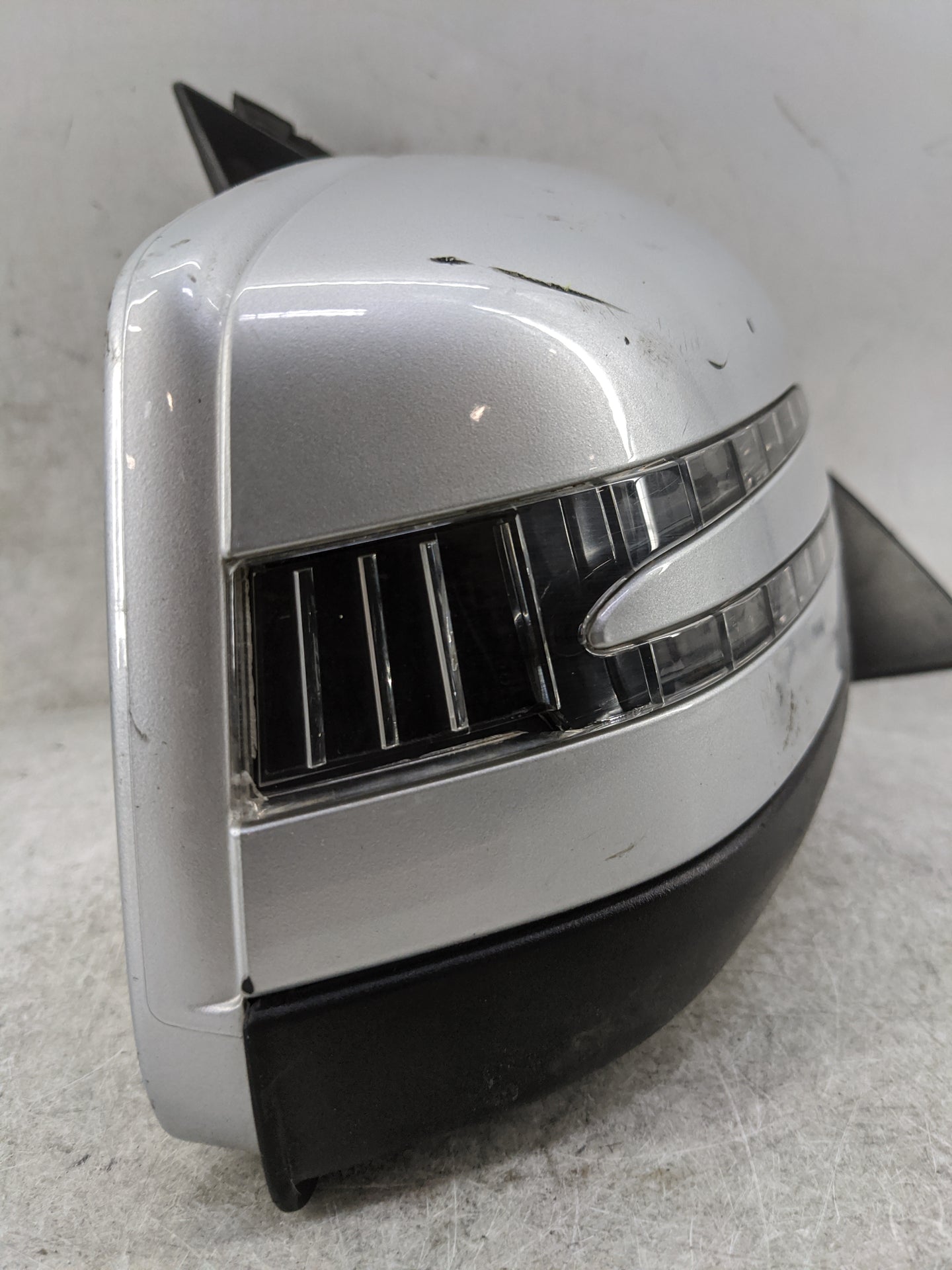 2015 Mercedes-Benz C250 Passenger Side View Mirror - Right Door Mirror OEM Used - Oemusedautoparts1.com
