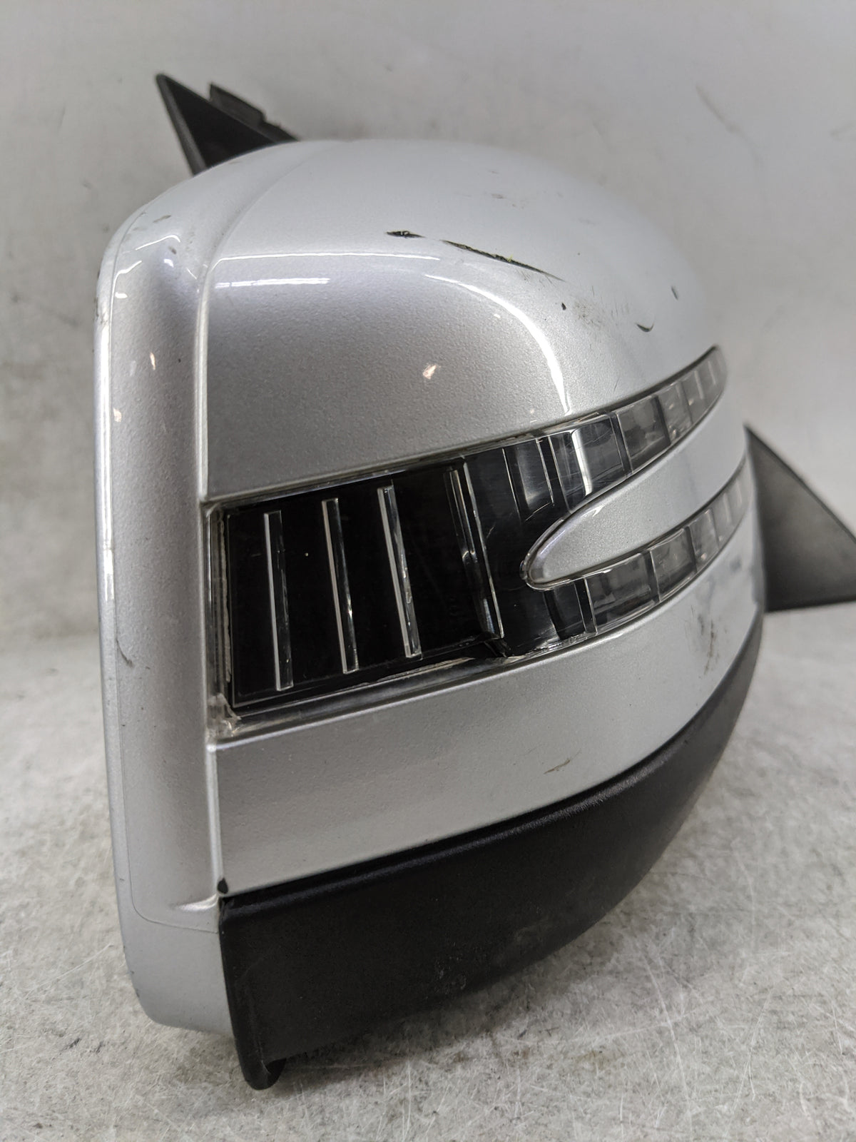 2012-2015 Mercedes-Benz C250 Passenger Side View Mirror - Right Door Mirror OEM Used - Oemusedautoparts1.com