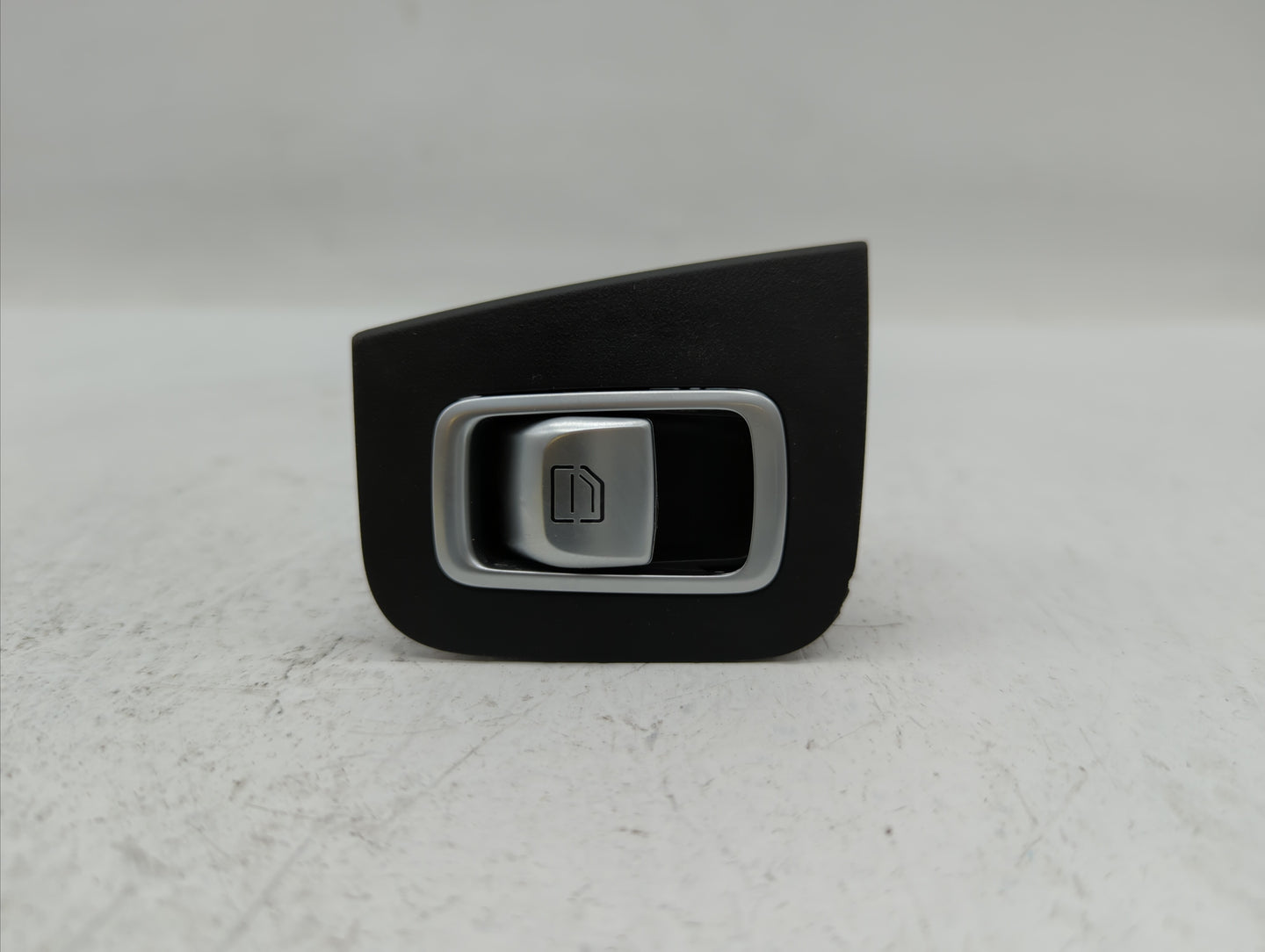 2012-2015 Mercedes-benz C250 Passeneger Right Power Window Switch - Oemusedautoparts1.com