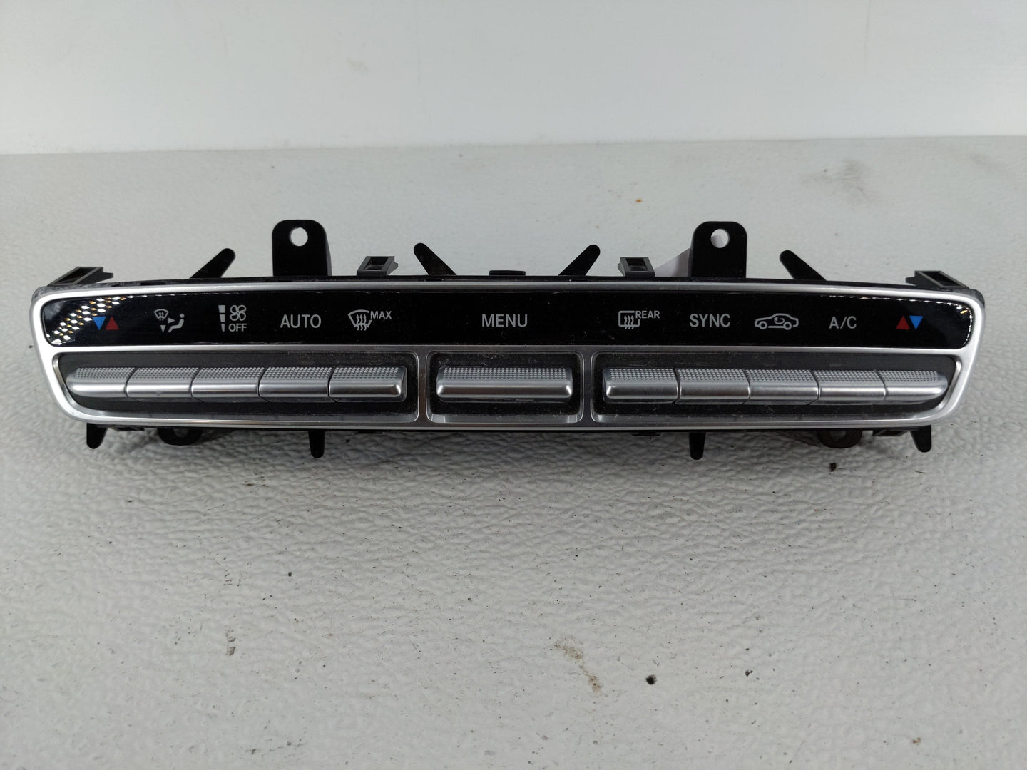 2015-2019 Mercedes-Benz C300 Climate Control Module Temperature AC/Heater Replacement P/N:A 205 905 47 06 Fits OEM Used Auto