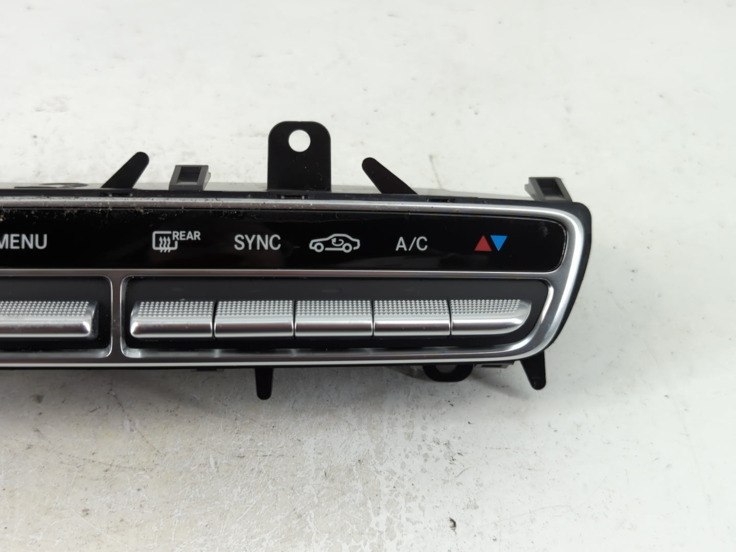 2015-2019 Mercedes-Benz C300 Climate Control Module Temperature AC/Heater Replacement P/N:A 205 905 81 05 Fits OEM Used Auto
