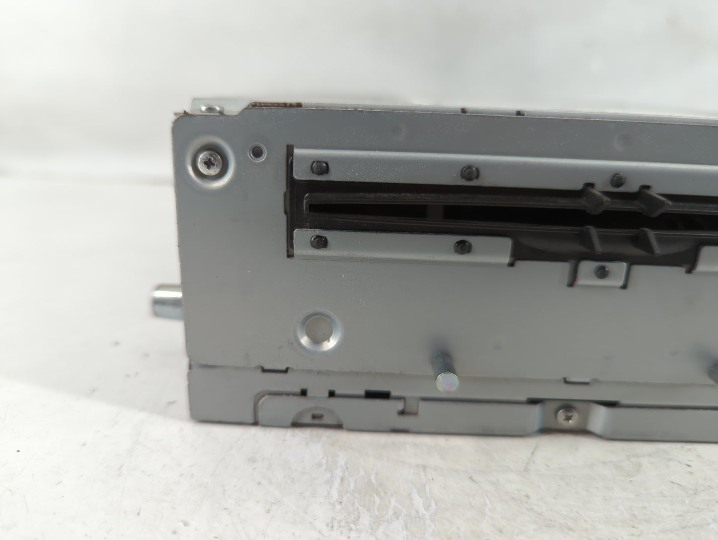 2014 Mercedes-Benz C300 Radio AM FM Cd Player Receiver Replacement P/N:A 205 900 90 17 Fits Fits 2015 OEM Used Auto Parts - 