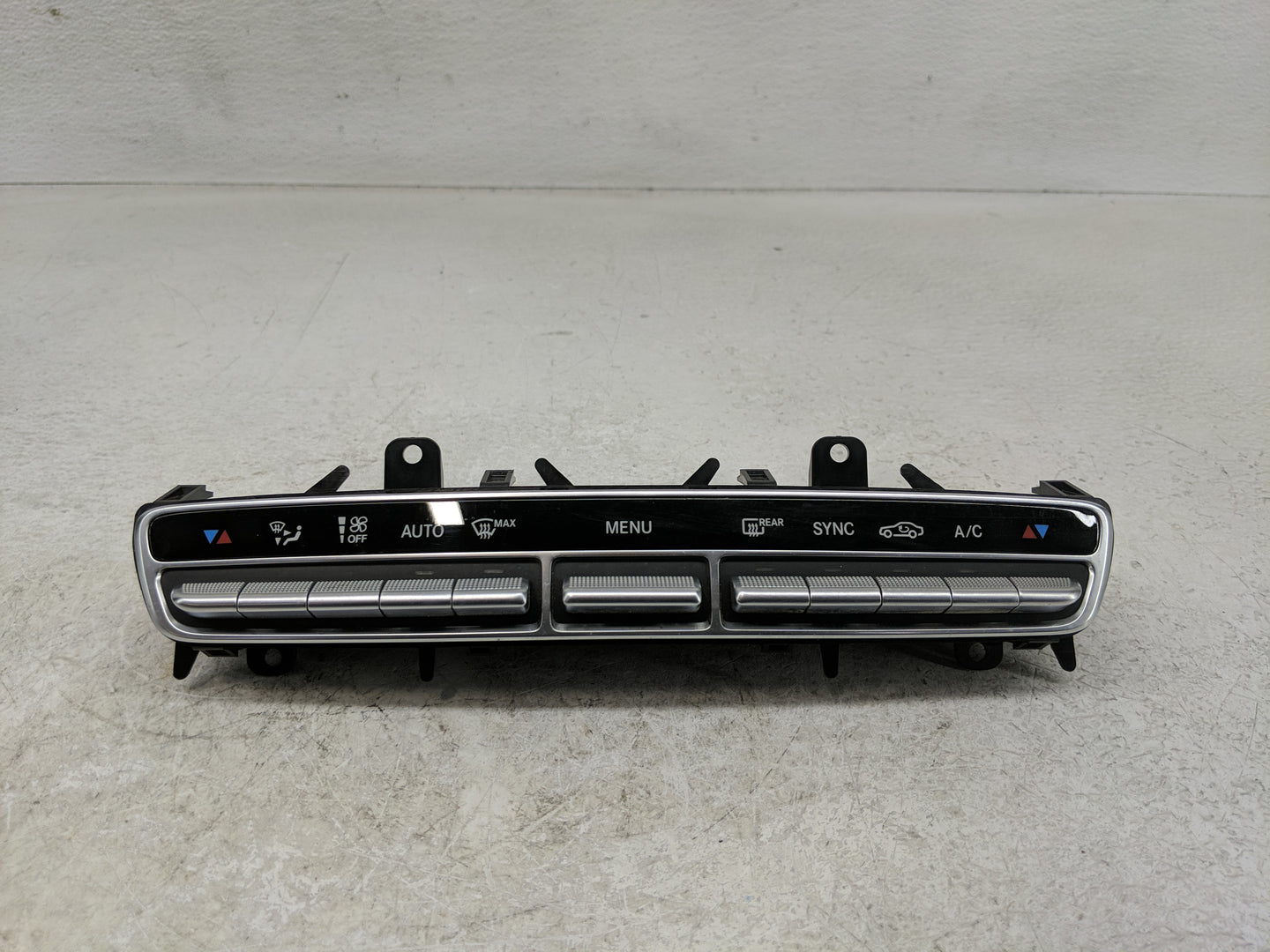 2015 Mercedes-Benz C300 Climate Control Module Temperature AC/Heater Replacement P/N:A2C91725100 A 205 905 81 05 Fits OEM Us