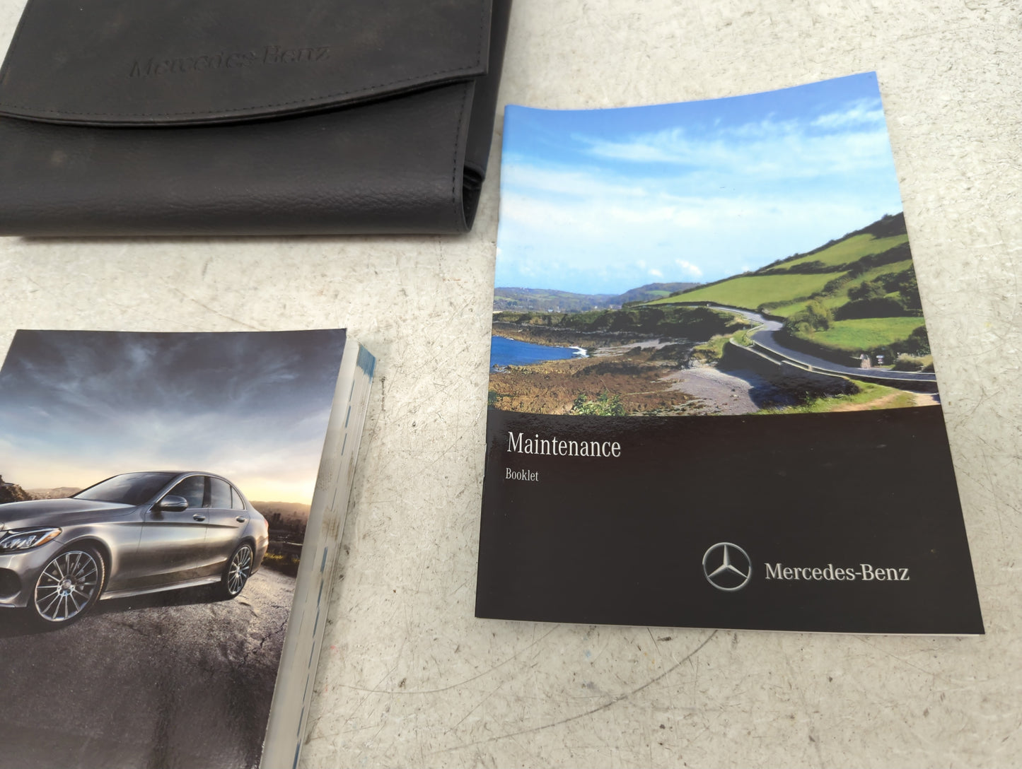 2015 Mercedes-Benz C300 Owners Manual Book Guide P/N:2055846702 OEM Used Auto Parts - Oemusedautoparts1.com