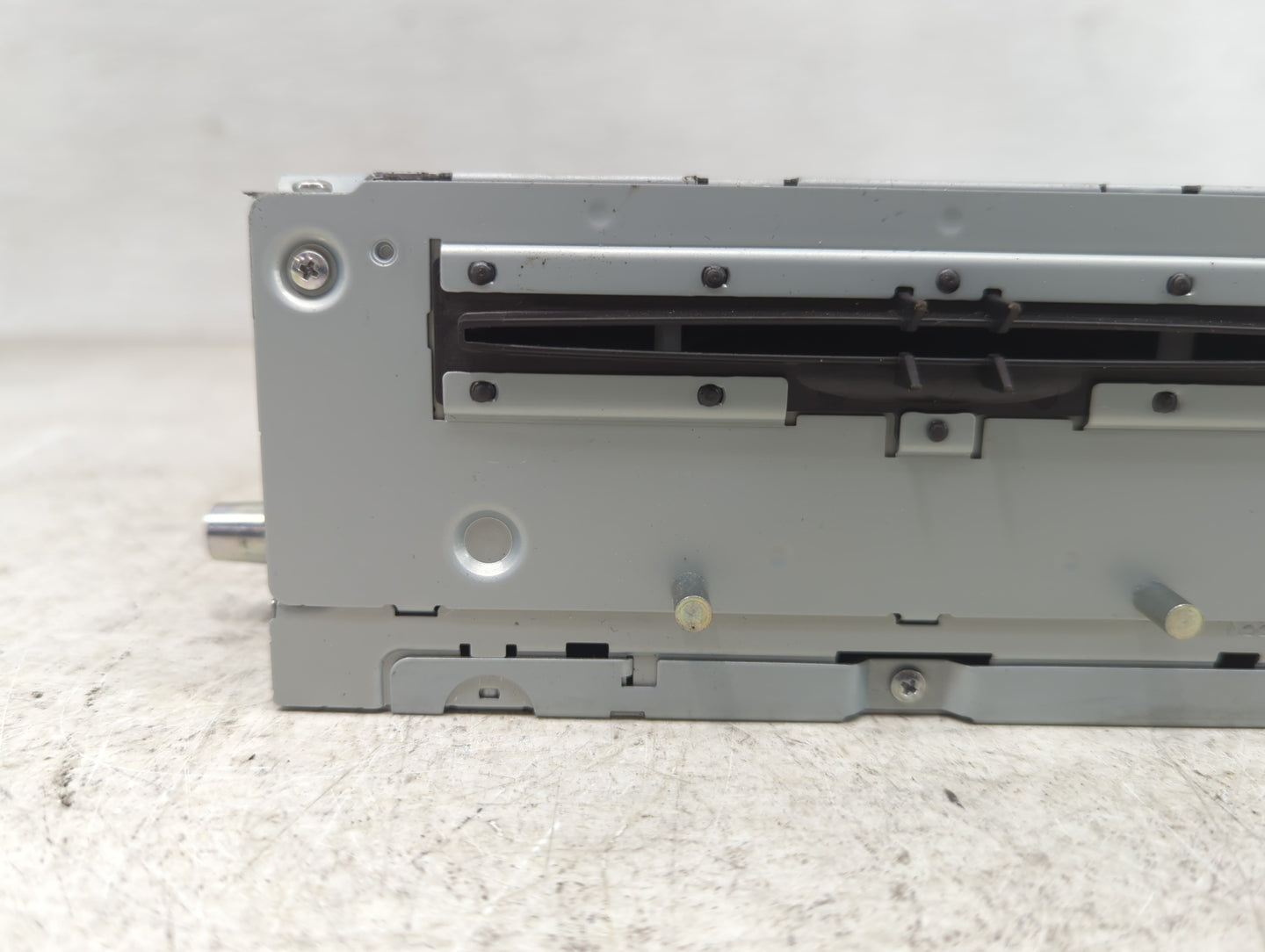 2015 Mercedes-Benz C300 Radio AM FM Cd Player Receiver Replacement P/N:A 205 900 90 17 Fits OEM Used Auto Parts - Oemusedaut