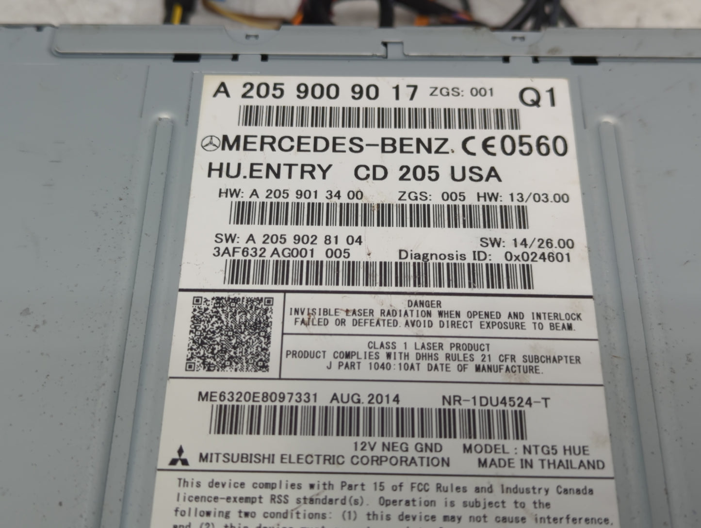 2015 Mercedes-Benz C300 Radio AM FM Cd Player Receiver Replacement P/N:A 205 900 90 17 Fits OEM Used Auto Parts - Oemusedaut
