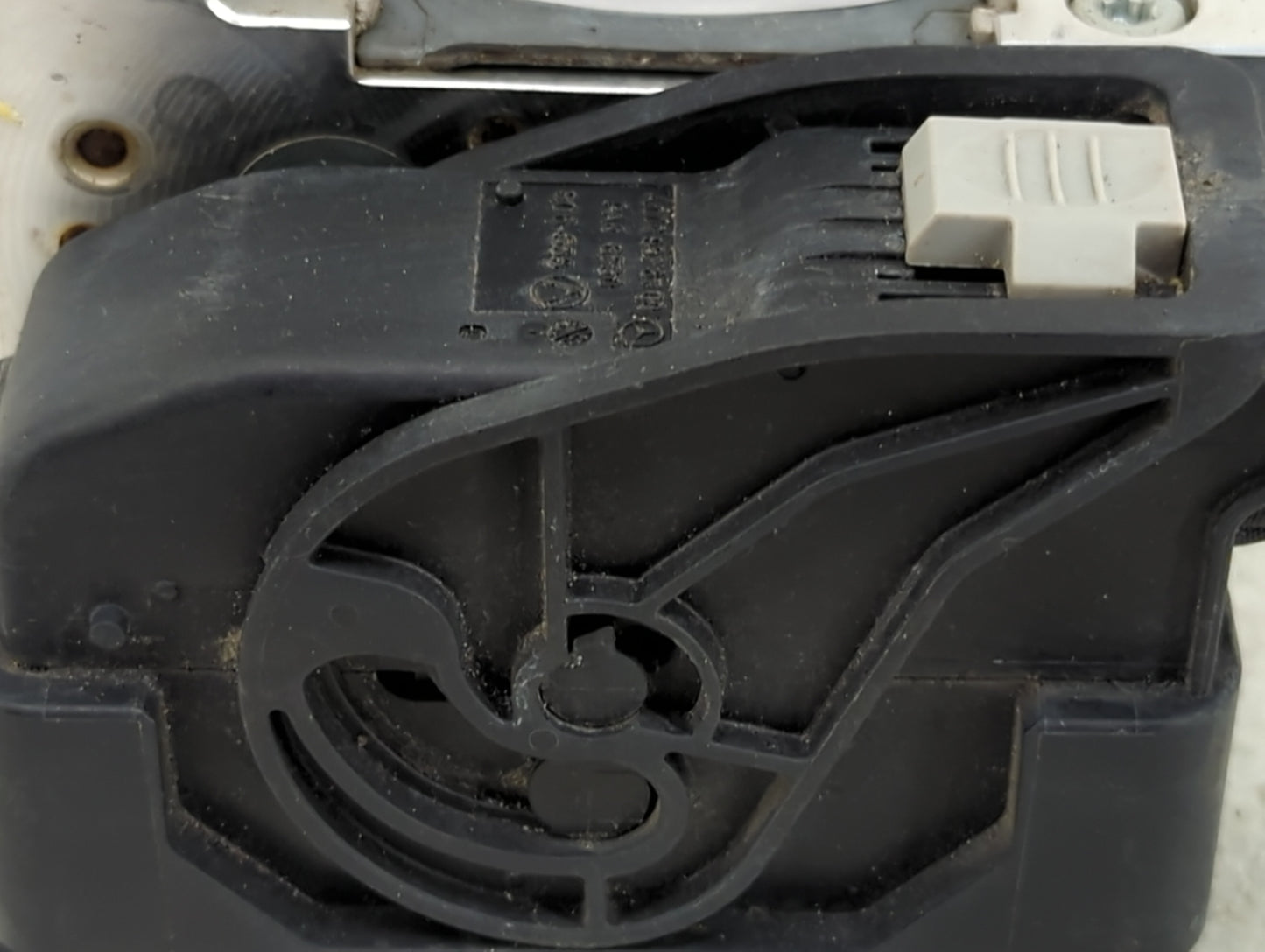 2015 Mercedes-Benz C300 ABS Pump Control Module Replacement P/N:A2054313612 Fits OEM Used Auto Parts - Oemusedautoparts1.com