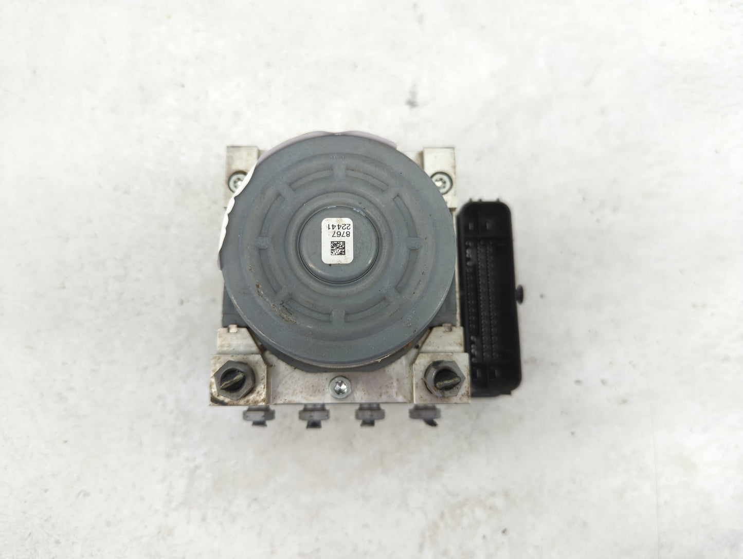 2015 Mercedes-Benz C300 ABS Pump Control Module Replacement P/N:A 205 431 00 00 Fits OEM Used Auto Parts - Oemusedautoparts1
