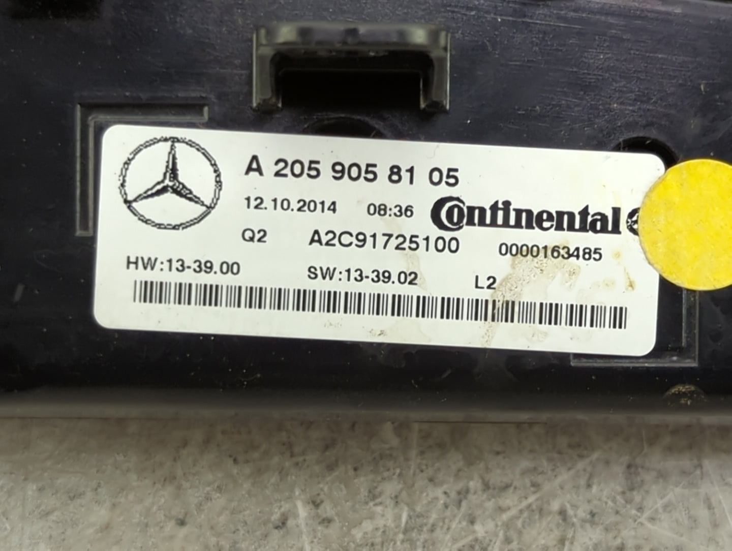 2015-2019 Mercedes-Benz C300 Climate Control Module Temperature AC/Heater Replacement P/N:A 205 905 81 05 Fits OEM Used Auto