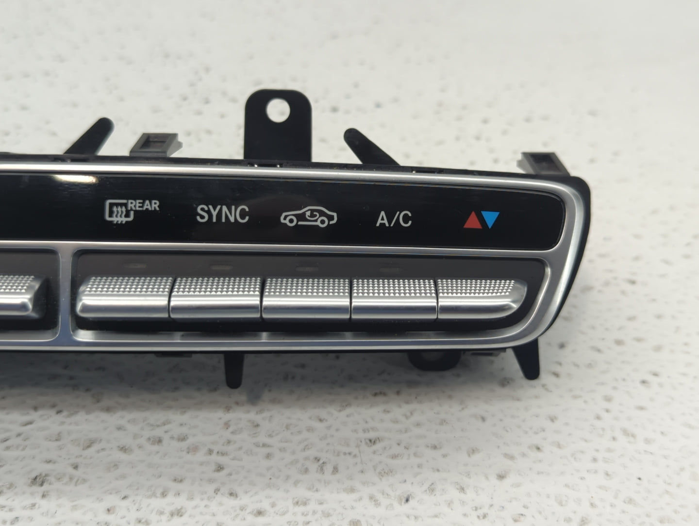 2015 Mercedes-Benz C300 Climate Control Module Temperature AC/Heater Replacement P/N:A2C91725100 A 205 905 81 05 Fits OEM Us