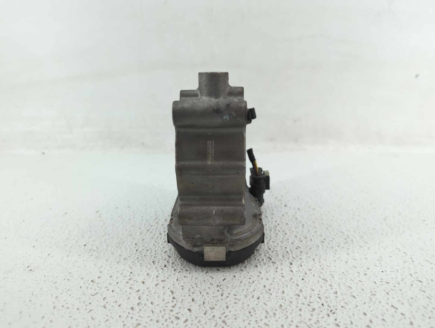2015-2018 Mercedes-Benz C300 Throttle Body P/N:A 270 141 00 25 2701410025 Fits Fits 2013 2014 2015 2016 2017 2018 2019 2020 