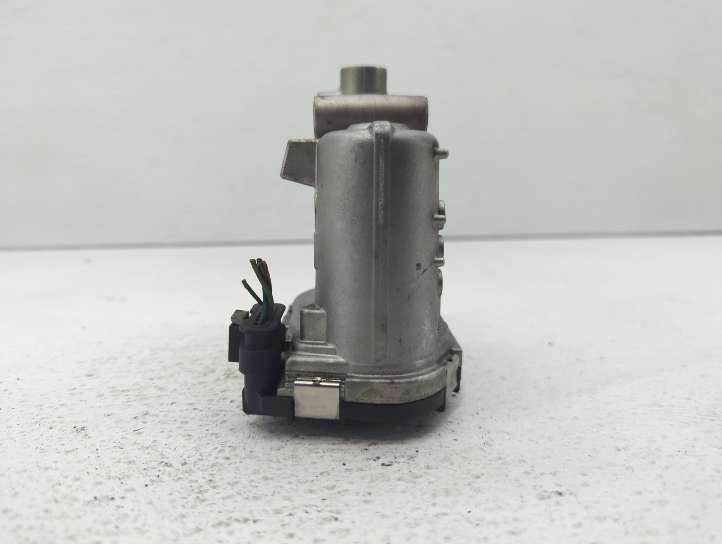 2015-2018 Mercedes-Benz C300 Throttle Body P/N:A 270 141 00 25 2701410025 Fits Fits 2013 2014 2015 2016 2017 2018 2019 2020 