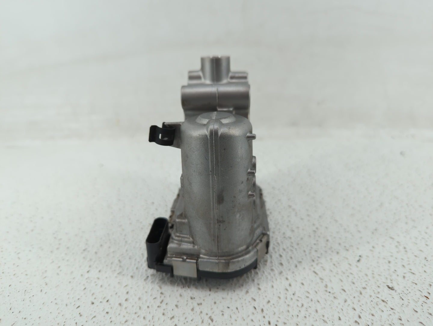 2015-2018 Mercedes-Benz C300 Throttle Body P/N:A 270 141 00 25 2701410025 Fits Fits 2013 2014 2015 2016 2017 2018 2019 2020 