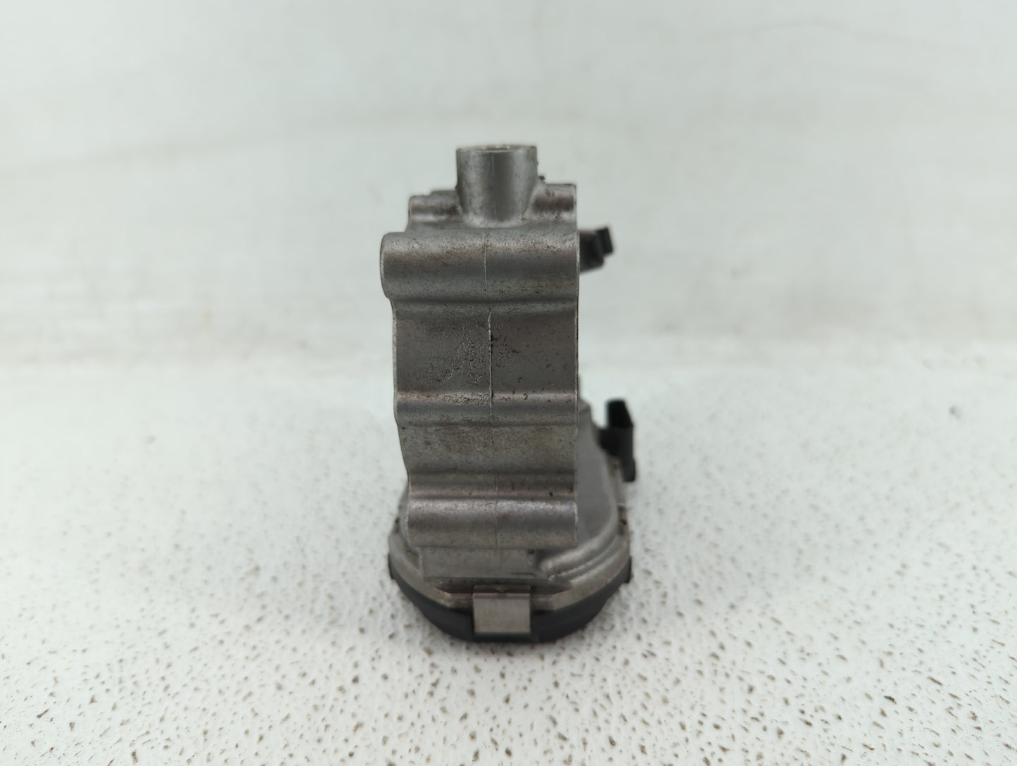 2015-2018 Mercedes-Benz C300 Throttle Body P/N:A 270 141 00 25 2701410025 Fits Fits 2013 2014 2015 2016 2017 2018 2019 2020 