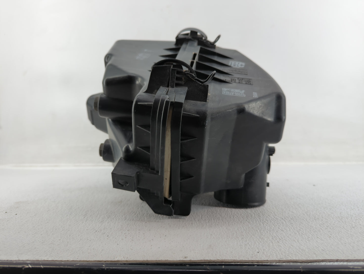 2015-2019 Mercedes-benz C300 Air Cleaner Intake-duct Hose Tube - Oemusedautoparts1.com