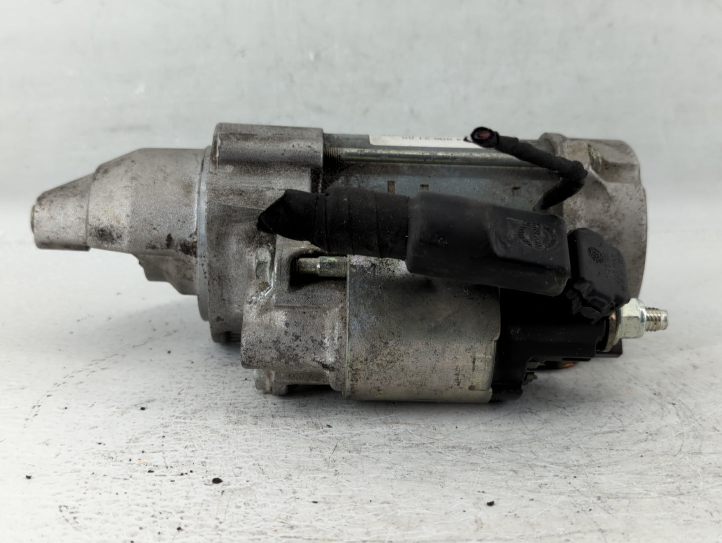 2015-2018 Mercedes-Benz C300 Car Starter Motor Solenoid OEM P/N:2020-01431-15-072 15 T 072 Fits OEM Used Auto Parts - Oemuse