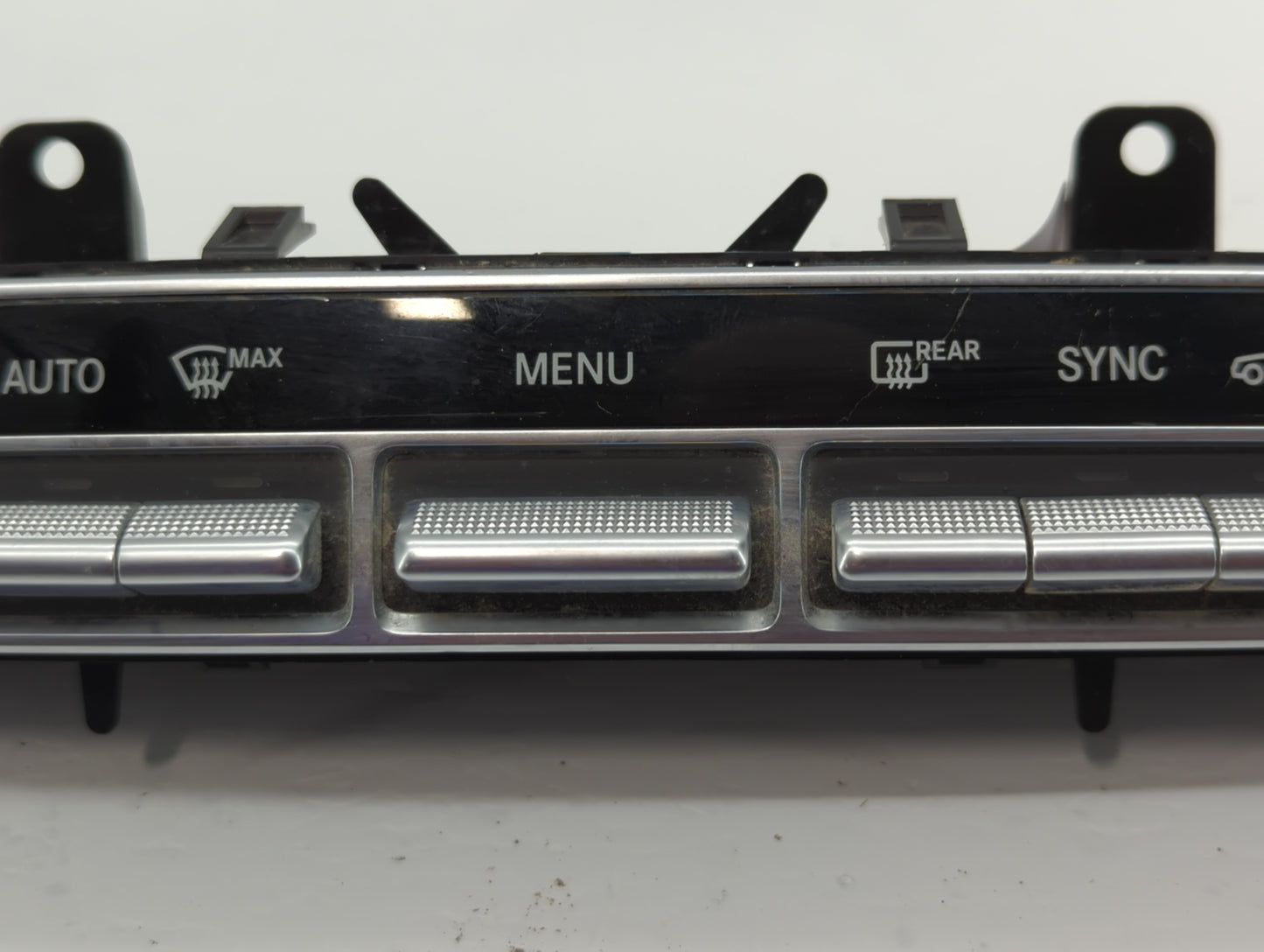 2015 Mercedes-Benz C300 Climate Control Module Temperature AC/Heater Replacement P/N:A 205 905 81 05 Fits Fits 2016 2017 201