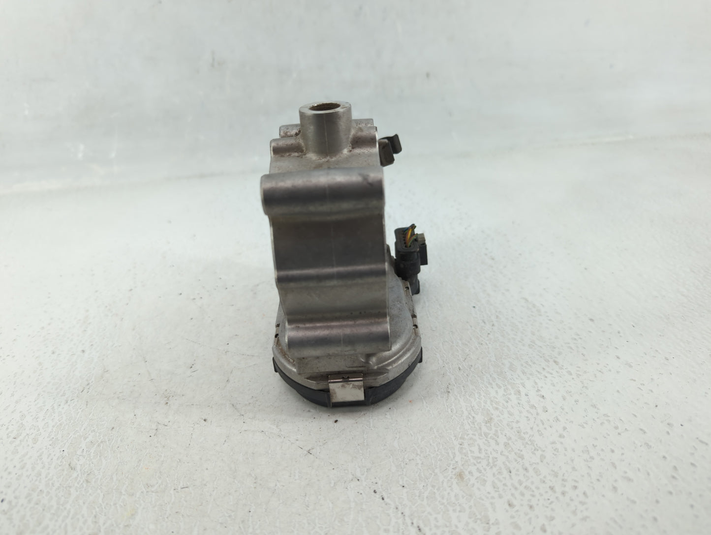2015-2018 Mercedes-Benz C300 Throttle Body P/N:0 280 750 503 Fits Fits 2013 2014 2015 2016 2017 2018 2019 2020 2021 OEM Used
