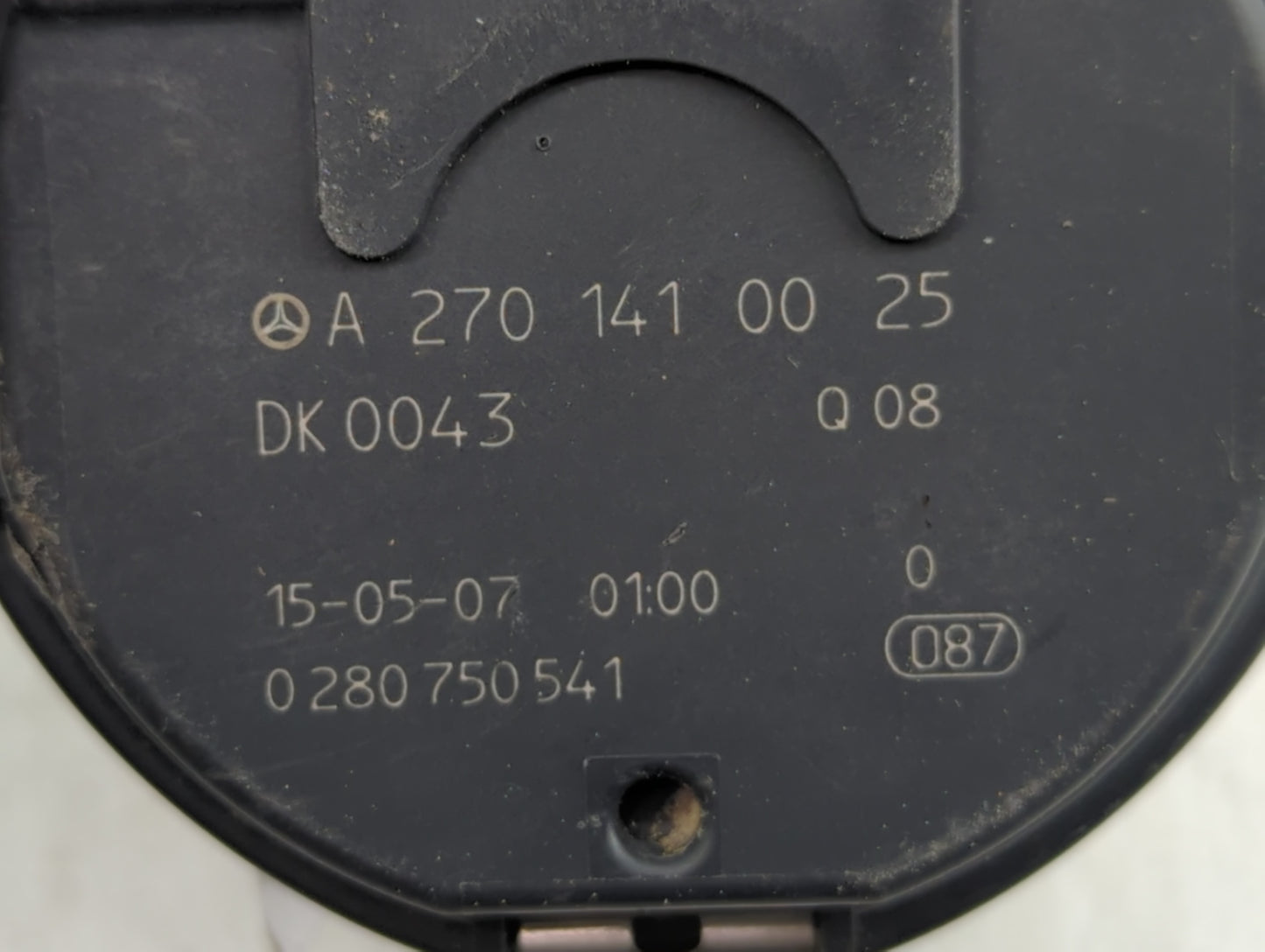 2015-2018 Mercedes-Benz C300 Throttle Body P/N:A 280 750 541 A 270 141 00 25 Fits OEM Used Auto Parts - Oemusedautoparts1.co
