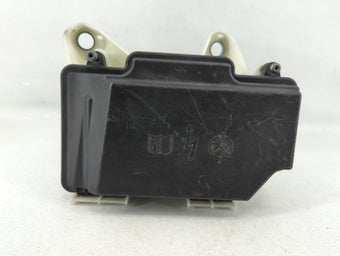 compare product 2015-2017 Mercedes-Benz C300 Fusebox Fuse Box Panel Relay Module P/N:>PP-GF35< A 205 540 00 82 Fits Fits 2015 2016 2017 OEM Used Auto Parts