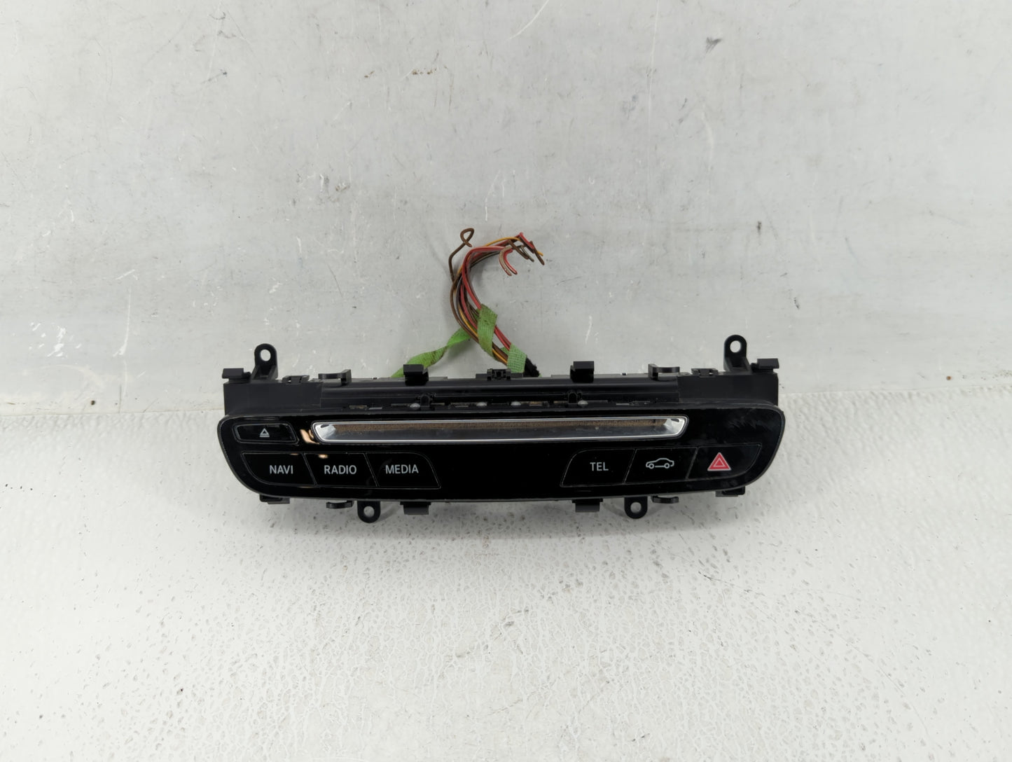 2015-2015 Mercedes-benz C300 Radio Control Panel - Oemusedautoparts1.com