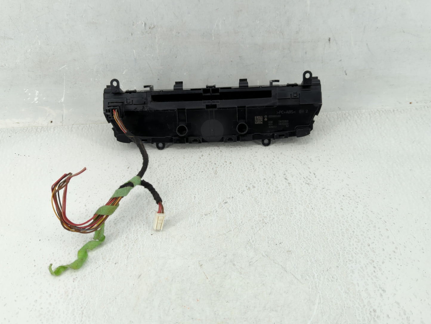 2015-2015 Mercedes-benz C300 Radio Control Panel - Oemusedautoparts1.com