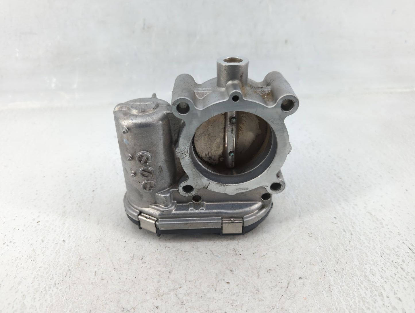 2015-2018 Mercedes-Benz C300 Throttle Body P/N:A 280 750 541 A 270 141 00 25 Fits OEM Used Auto Parts - Oemusedautoparts1.co