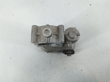 2015-2018 Mercedes-Benz C300 Throttle Body P/N:0 280 750 541 A 270 141 00 25 Fits OEM Used Auto Parts