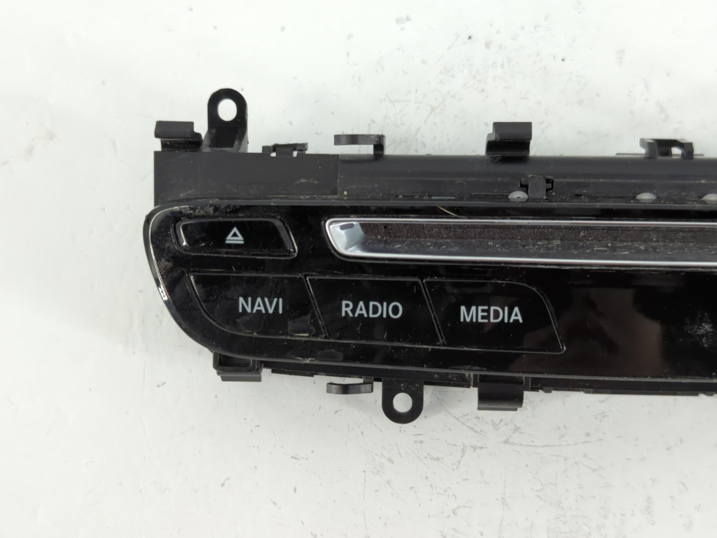 2015 Mercedes-Benz C300 Radio AM FM Cd Player Receiver Replacement P/N:34632121-02 A2059055201 Fits Fits 2016 2017 2018 2019