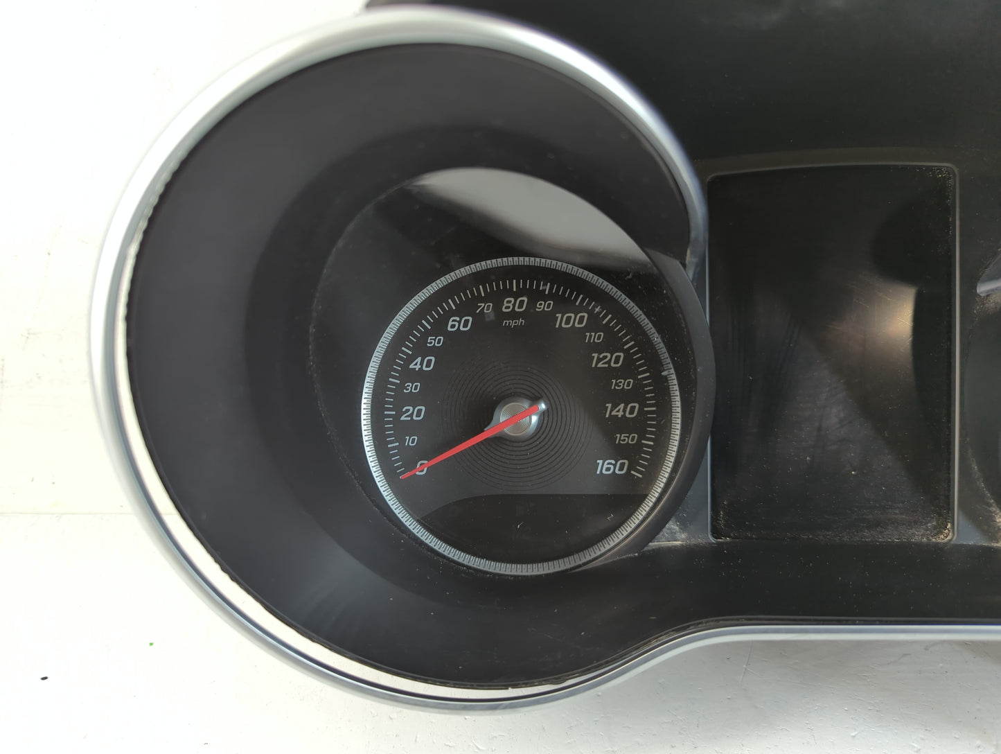 2015 Mercedes-Benz C300 Instrument Cluster Speedometer Gauges P/N:A 205 900 07 16 A2C94047400 Fits OEM Used Auto Parts - Oem