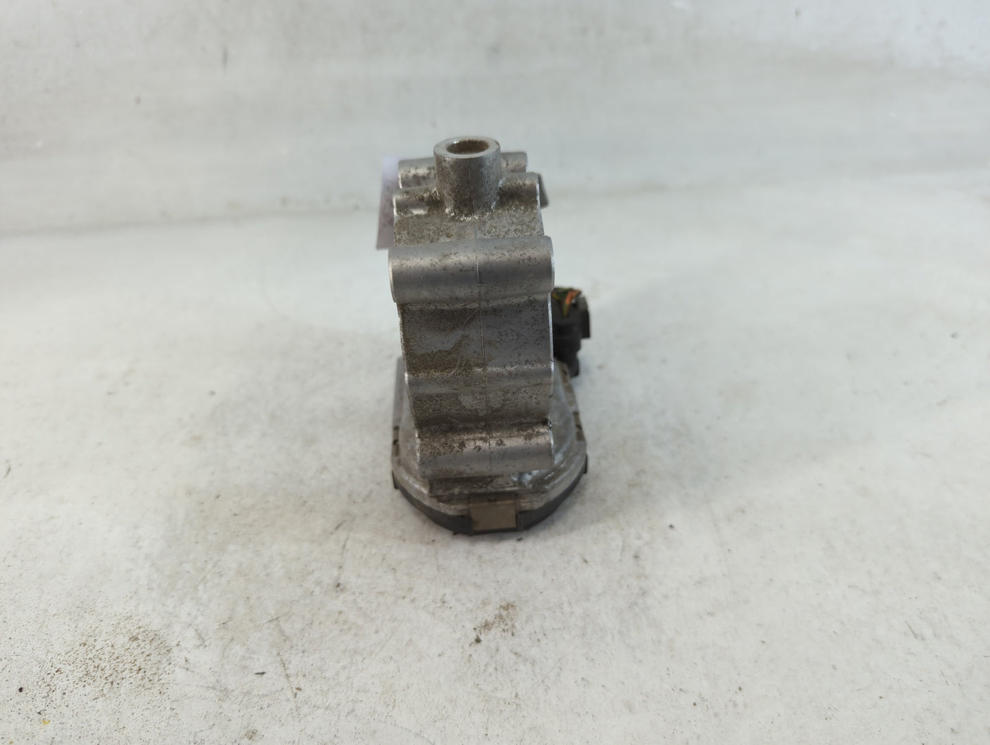 2015-2018 Mercedes-Benz C300 Throttle Body P/N:A 270 141 00 25 Fits Fits 2013 2014 2015 2016 2017 2018 2019 2020 2021 OEM Us