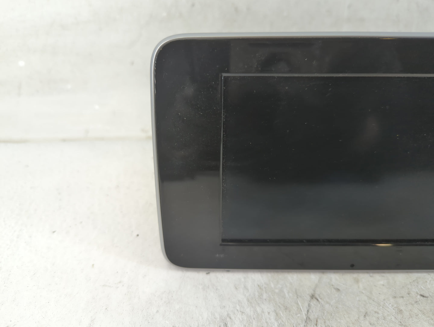 2012-2014 Mercedes-benz C300 Information Display Screen - Oemusedautoparts1.com