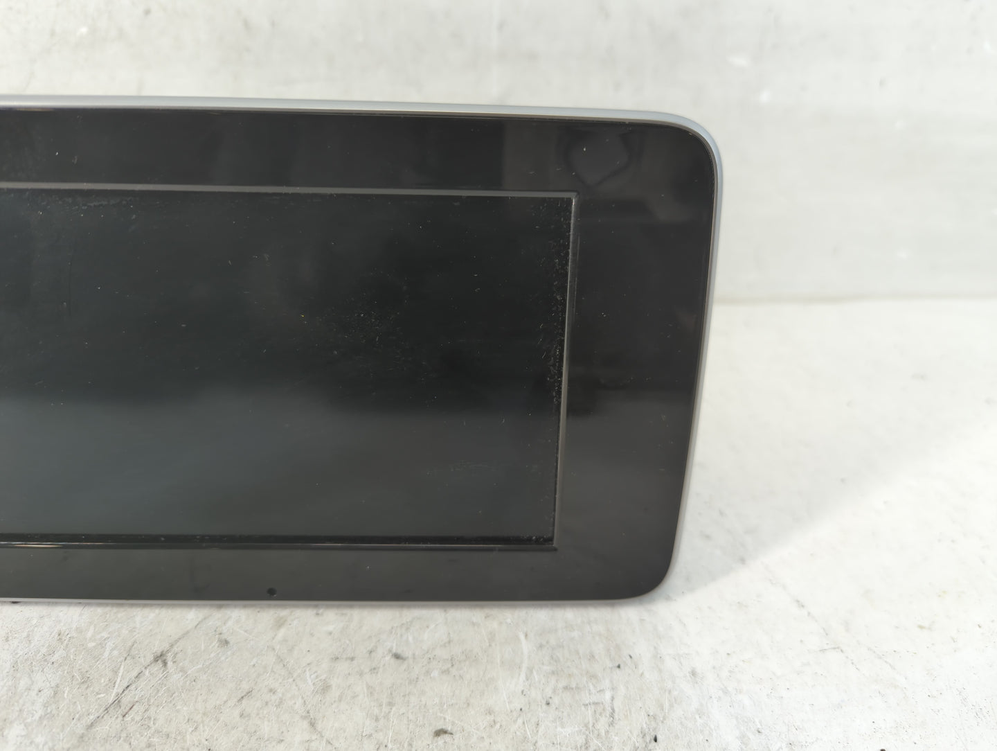 2012-2014 Mercedes-benz C300 Information Display Screen - Oemusedautoparts1.com