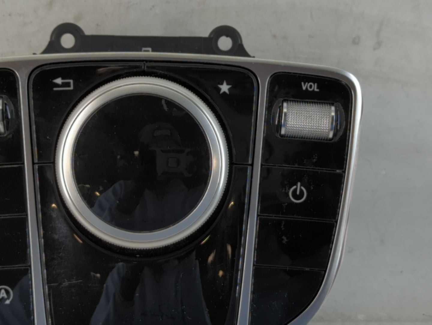 Mercedes-benz C350e Radio Control Panel - Oemusedautoparts1.com