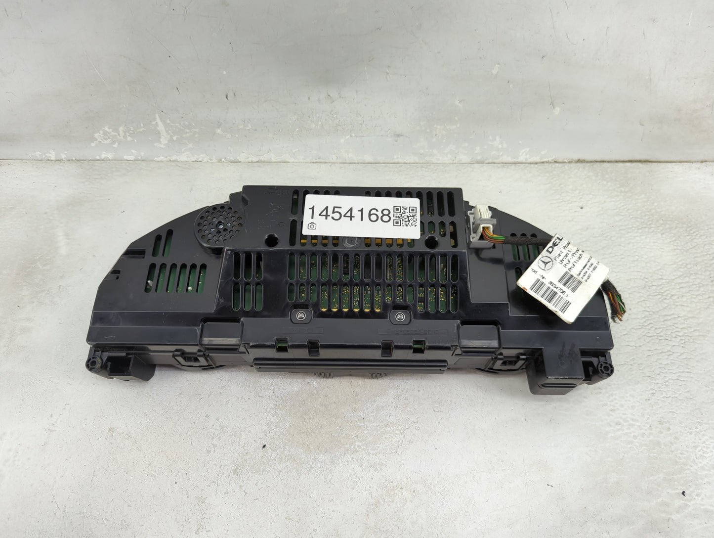 2015 Mercedes-Benz Cclass Instrument Cluster Speedometer Gauges P/N:A2C87297000 A2049005213 Miles:120K Fits Fits 2014 OEM Us